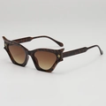 Brown cat eye sunglasses with tortoiseshell frames and gold metal temple accents - Tortoiseshell Frame Brown Lens