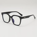 Modische schwarze quadratische Sonnenbrille mit Blaulichtfilter und silbernen Metalldetails - Schwarzer Rahmen Klare Gläser
