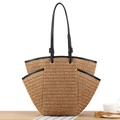 Handgewebte Stroh-Shopper-Tasche mit schwarzen Ledergriffen und Seitentaschen für den Strand - Camel