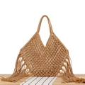 Handgefertigte khakifarbene Macramé-Tasche mit Fransen für den Boho-Strandurlaub-Stil - Camel