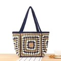Häkel-Tote-Bag im Granny-Square-Design in Marineblau und Beige mit Webträgern - Blau-Serie
