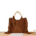 Handgefertigte dunkelbraune Baumwolltasche mit Holzperlen und langen Fransen-Details - Braun