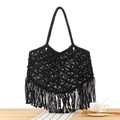 Sac fourre-tout noir fait main en macramé avec longues franges pour un style bohème - Noir