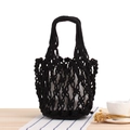 Schwarze Retro-Häkeltasche aus dickem Baumwollseil mit beige Innenbeutel und Kordelzug - Schwarz