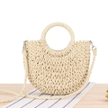 Beige halbrunde geflochtene Strohhandtasche mit runden Griffen und Schultergurt - Beige