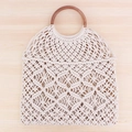 Handgefertigte cremefarbene Baumwoll-Webtasche mit dunklen runden Holzgriffen im Boho-Stil - Weiß Mit Braunem Griff