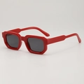 Lunettes de soleil rétro avec monture épaisse rouge vif et verres gris foncé - Monture Rouge Verres Gris