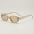 Lunettes de soleil œil de chat rétro avec monture beige clair et verres teintés - Monture Jaune Transparent