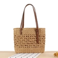 Große khakifarbene Papierseil-Stofftasche mit braunem Ledergriff und Metallschnalle - Camel