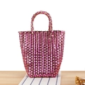 Handgewebte Tragetasche aus lila und goldene Kunststofffasern für die Freizeit - Groß / Gold Rosa