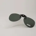 Dark green polarized clip-on sunglasses with TAC lenses and a durable black clip - G15 Green Polarized (Round Style)
