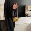 Mini bolso bandolera dorado en forma de concha con elegante cadena de perlas para mujer - Dorado (Estilo 1 Cadena de Bolas)