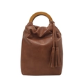 Bolso vintage de cuero PU marrón con asas circulares de madera y borlas largas decorativas - Marrón