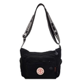 Vista frontale della borsa a tracolla nera in tessuto lavato con tasche multiple - Nero