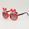 Gafas de sol rojas para niños con orejas de conejo y un lazo morado decorativo - B10 Y-3 / Montura Roja (Lazo Púrpura)