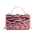 Borsa da sera rosa in acrilico con trama effetto ghiaccio e tracolla a catena - Stile 2 Rosa