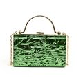 Borsa da sera in acrilico verde metallizzato con motivo a crepe e tracolla a catena - Stile 2 Verde