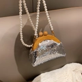 Elegant sequined shell bag with a wooden frame and white imitation pearl chain strap - Silver