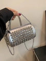 Zilveren cilindrische avondtas met strassteentjes en elegante kettingriem - Zilver