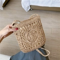 Handgefertigte Boho-Stroh-Umhängetasche mit Blumenmuster für den sommerlichen Strandurlaub - Khaki