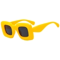 Lunettes de soleil carrées jaunes surdimensionnées avec monture épaisse et verres gris - D18 Z-2 / Monture Jaune Verres Gris