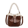 Sac seau en simili cuir marron avec bordure en laine d'agneau et boucle dorée - Marron