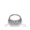 Silberne gewebte Halbmond-Abendtasche mit Metallkette und praktischem Griff - Silber