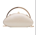 Pochette de soirée chic blanc crème avec poignée dorée et bandoulière en chaîne - Blanc