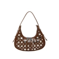 Bolso hobo de cuero marrón con remaches vintage y tachuelas de moda para mujer - Marrón