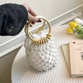 Weiße Strandtasche aus Baumwollseil mit Holzgriffen und Kordelzug-Innentasche - Weiß