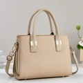 Sac à main beige tressé rétro avec poignée structurée et bandoulière en cuir amovible - Khaki