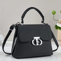 Strukturierte dunkelgraue Handtasche mit silberner Ringschnalle und Textur - Schwarz