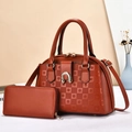 Damen Handtaschen-Set in Karamellbraun mit Schachbrettmuster und goldener Schnalle - Rot