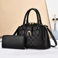 Stilvolles schwarzes Handtaschen-Set mit passender Geldbörse und mattem Gitter-Design - Schwarz