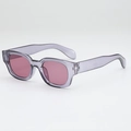 Schicke Retro-Sonnenbrille mit lila transparentem Rahmen und magentafarbenen Gläsern - Transparent Blau Rahmen Lila Gläser