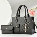 Ensemble sac à main et portefeuille en cuir noir texturé avec poignées dorées - Gris