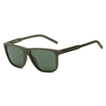 Dettaglio degli occhiali da sole verde militare opaco con scritta Italy Design CE interna - Montatura Verde / Lenti Verdi