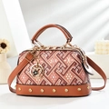 Borsa vintage in pelle marrone e tessuto a motivi con tracolla e dettagli dorati - Giallo Terra