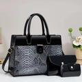 Dreiteiliges Set aus schwarzer Lacktasche und grauem Schlangenmuster mit Schnalle - Schwarz