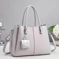 Bolso tote grande de cuero lavanda con patrón litchi y correa de hombro ajustable - Gris