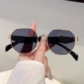 Lunettes de soleil octogonales en métal avec monture dorée et verres gris foncé - Monture Dorée Verres Gris Branches Noires