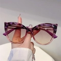 Fashionable cat-eye sunglasses with purple leopard print frames and gradient brown lenses - Purple Tortoise Frame Purple Yellow Lens