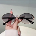 Oval metal frame sunglasses with gradient grey lenses and light gold finish - Gold Frame Gradient Gray Pink