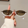 Trendy cat-eye metal sunglasses for women with brown gradient lenses and white half-frame - Silver White Frame / Gradual Tea Lens
