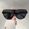 Oversized pilot sunglasses with integrated black lenses and wide glossy frames - Black Frame Grey Lens