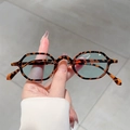 Occhiali da sole tondi retrò in tartaruga con lenti azzurre per protezione UV alla moda - Montatura Tartarugata Lenti Verde Chiaro