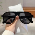 Lunettes de soleil aviateur noires oversize avec un étui en cuir blanc grainé premium - Monture Noire Verres Noir Gris