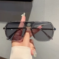 Fashionable oversized square pilot sunglasses with grey gradient lenses and clear grey frames - Transparent Grey Frame Grey Lens Silver Temples
