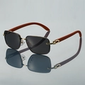 Lunettes de soleil carrées sans monture avec branches en bois et charnières dorées - Monture Dorée Verres Gris