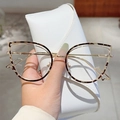 Cat eye leopard print glasses with gold metal temples and a white leather folding case - Tortoiseshell Gold Frame Clear Lens
